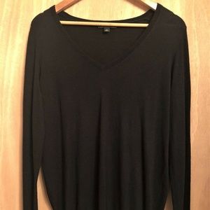 Ann Taylor Black V Neck